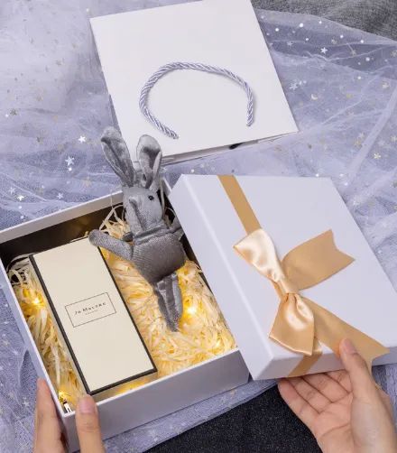 Perfume box